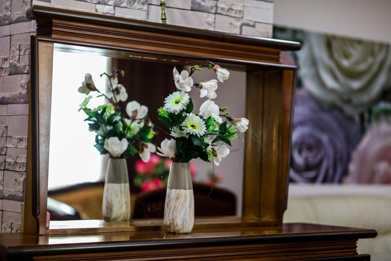 Hotel Borjomi Aisi ภายนอก รูปภาพ