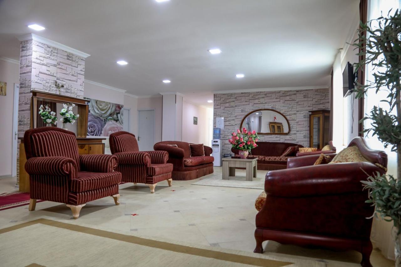 Hotel Borjomi Aisi ภายนอก รูปภาพ