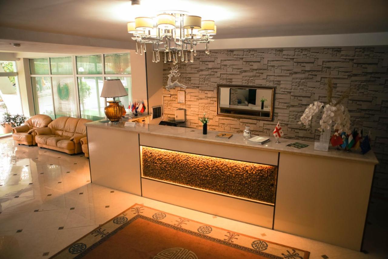 Hotel Borjomi Aisi ภายนอก รูปภาพ
