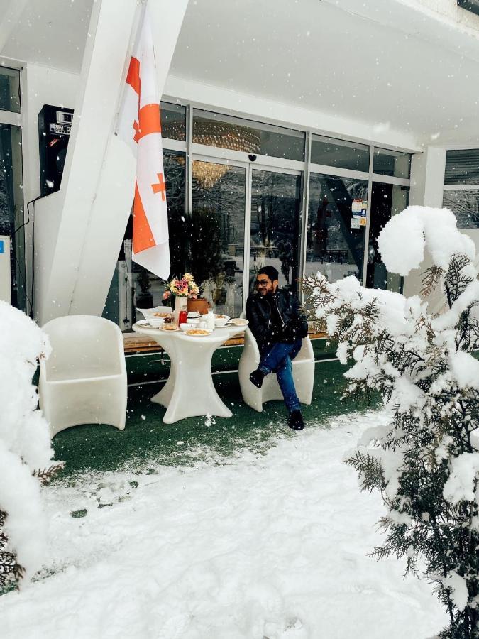 Hotel Borjomi Aisi ภายนอก รูปภาพ