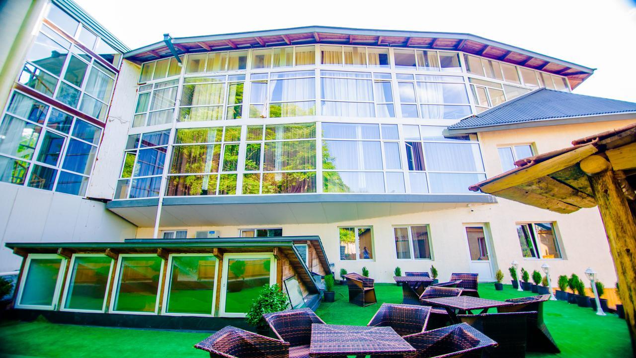 Hotel Borjomi Aisi ภายนอก รูปภาพ