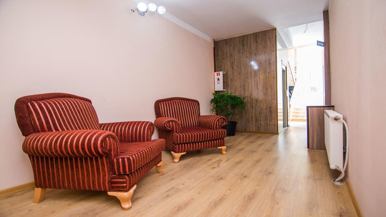 Hotel Borjomi Aisi ภายนอก รูปภาพ